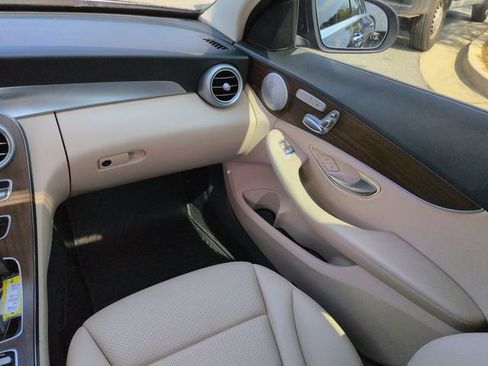Used 2021 Mercedes-Benz C 300 4MATIC Sedan image 19