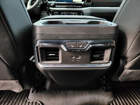 New 2026 Chevrolet Silverado 2500 LTZ w/ LTZ Convenience Package image 11