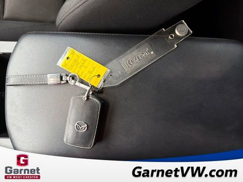 Used 2022 MAZDA MAZDA3 s image 26