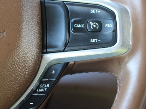 Used 2023 RAM 2500 Laramie image 13