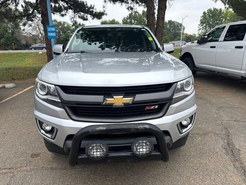Used 2016 Chevrolet Colorado Z71 AWD/4WD image 3