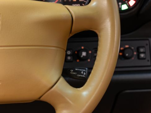 Used 1997 Porsche 911 Carrera 4S AWD/4WD image 29