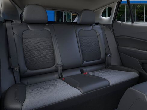 New 2026 Chevrolet Trax LT w/ Driver Confidence Package FWD image 17