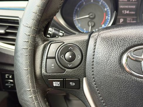 Used 2016 Toyota Corolla S FWD image 29