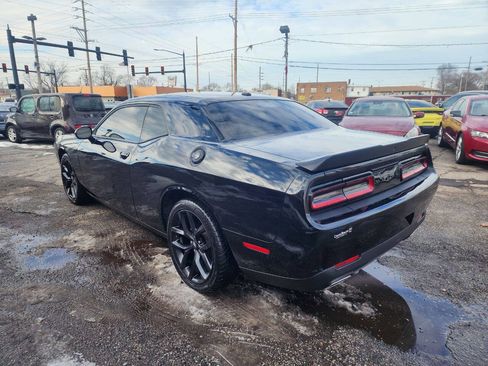 Used 2022 Dodge Challenger SXT w/ Blacktop Package RWD image 5