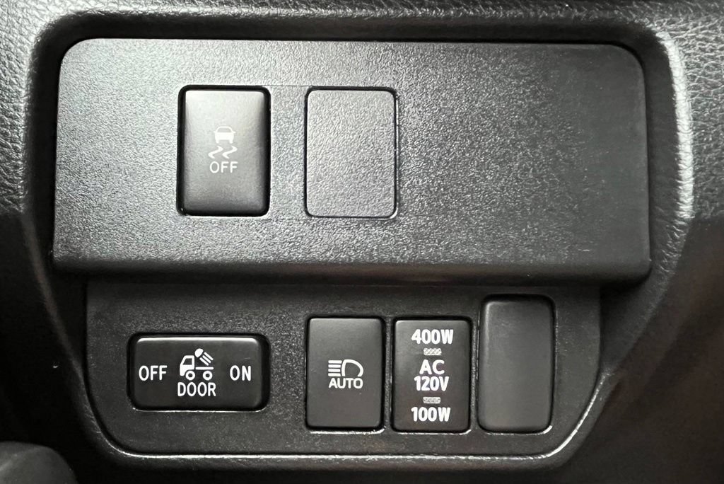 Used 2023 Toyota Tacoma TRD Sport AWD/4WD image 10