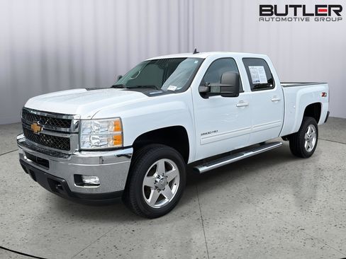 Used 2014 Chevrolet Silverado 2500 LTZ w/ LTZ Plus Package AWD/4WD image 1