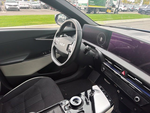 Used 2022 Kia EV6 GT-Line w/ GT-Line Suede Seat Package AWD/4WD image 13