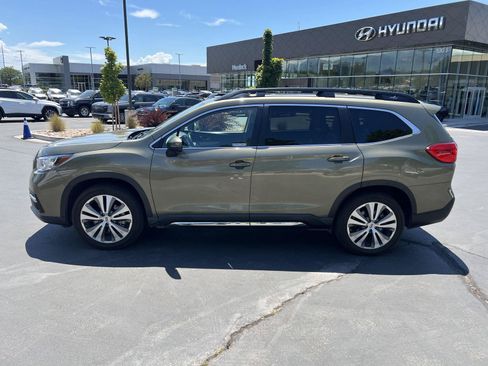 Used 2022 Subaru Ascent Limited w/ Technology Package AWD/4WD image 12