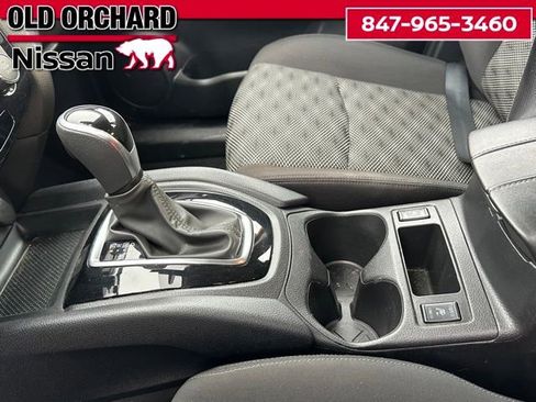 Used 2022 Nissan Rogue Sport SV image 16