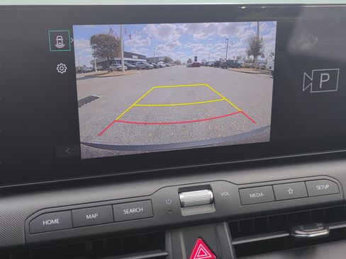 Certified 2025 Kia K4 LX image 18