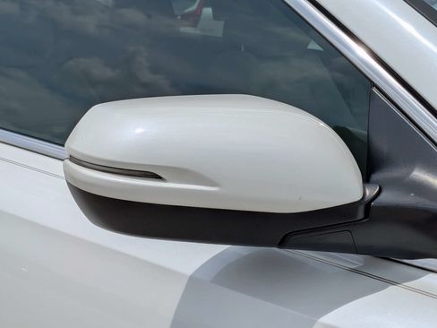 Used 2018 Honda CR-V EX image 12