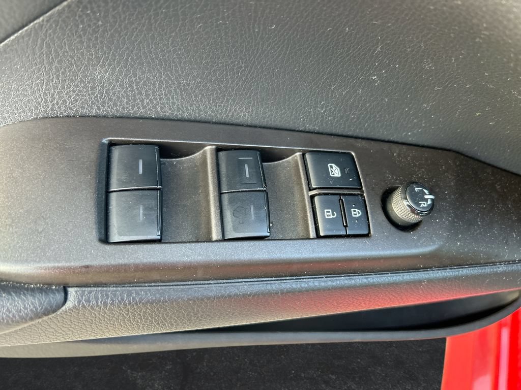 Used 2023 Toyota Camry LE FWD image 13