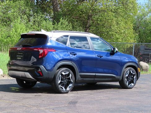 Certified 2024 Kia Seltos SX AWD/4WD image 3