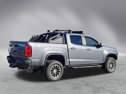 Used 2021 Chevrolet Colorado ZR2 w/ ZR2 Dusk Special Edition image 6