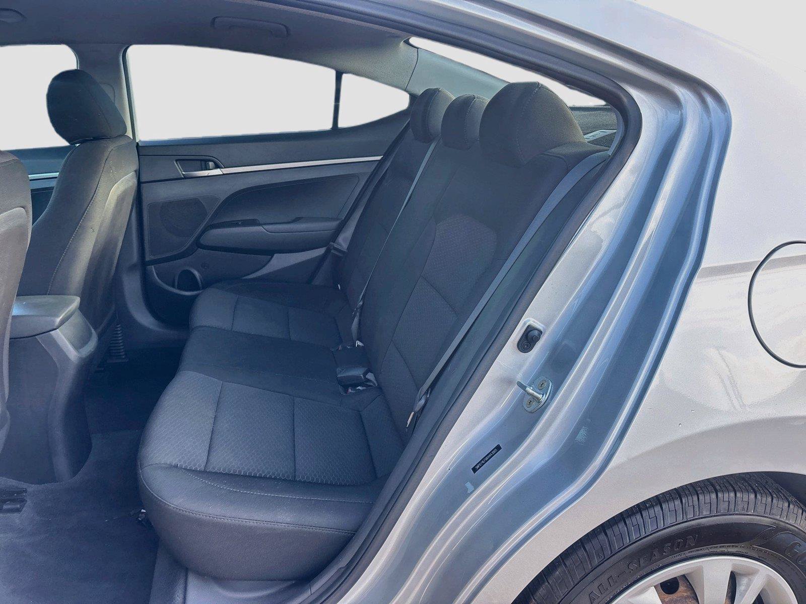 Used 2019 Hyundai Elantra SE w/ Cargo Package FWD image 22