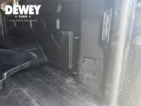 Used 2020 Chevrolet Silverado 2500 LTZ w/ LTZ Premium Package AWD/4WD image 9