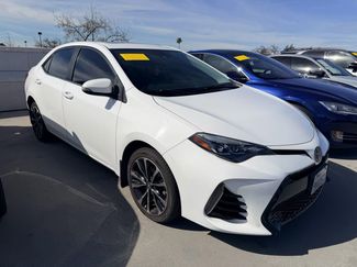 Used 2017 Toyota Corolla SE w/ SE Premium Package video 1