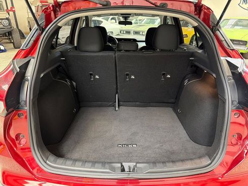 Used 2023 Nissan Kicks SV FWD image 45
