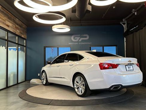 Used 2019 Chevrolet Impala Premier w/ Premier Confidence Package FWD image 5