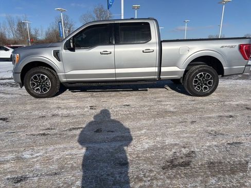 Used 2022 Ford F150 XLT w/ Equipment Group 302A High image 8