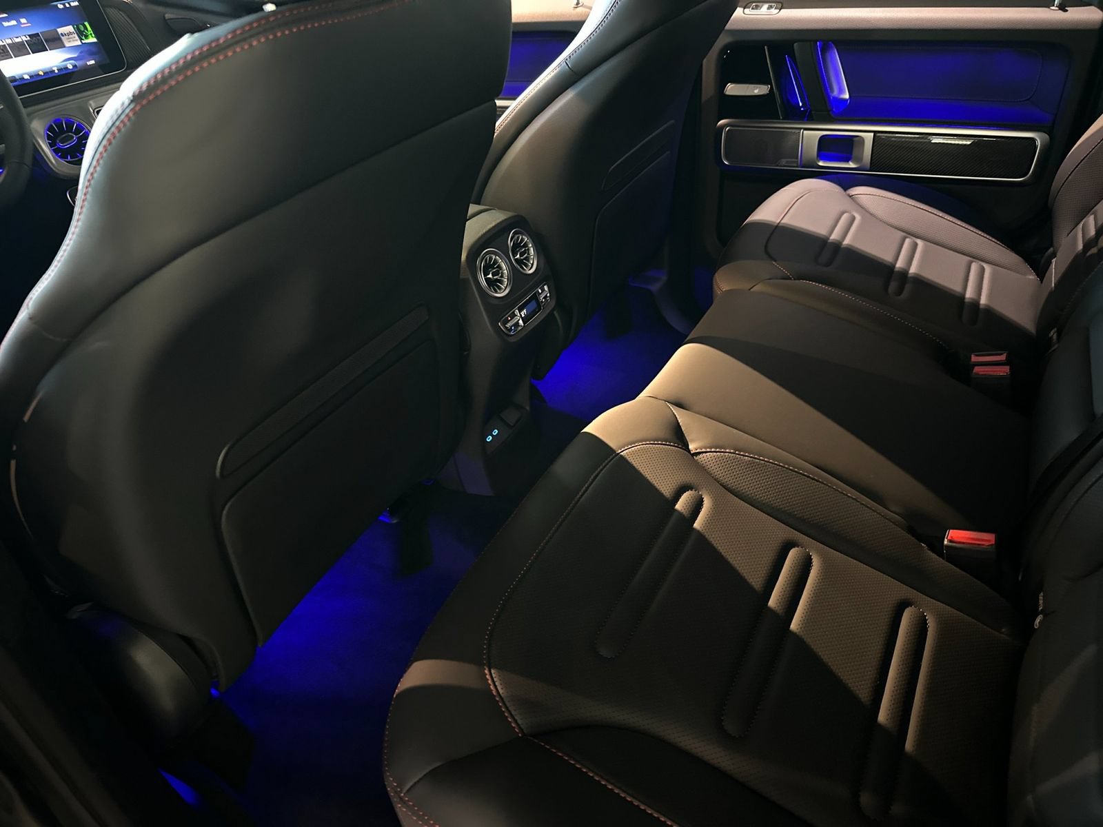 New 2027 Mercedes-Benz G 580 e image 12