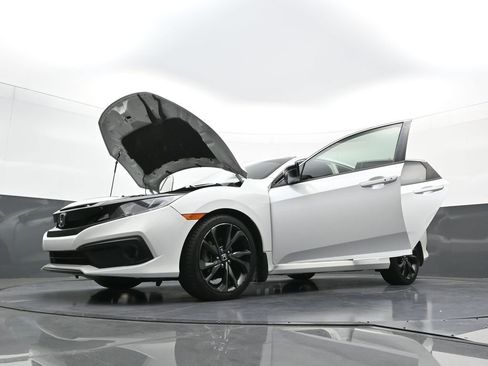 Used 2020 Honda Civic Sport image 38