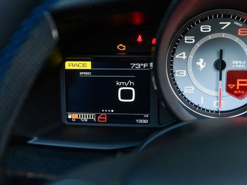 Used 2020 Ferrari 488 Pista Spider image 19