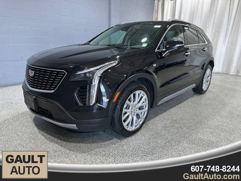 Used 2023 Cadillac XT4 Premium Luxury AWD/4WD image 4