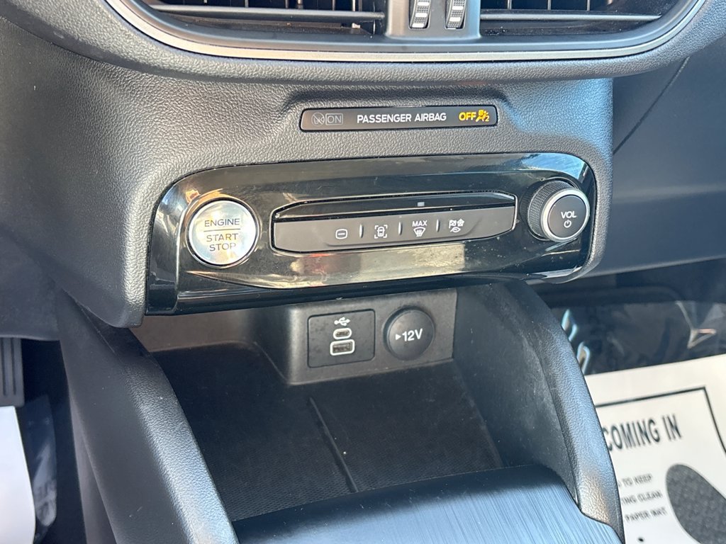 Used 2025 Ford Escape SE FWD image 34