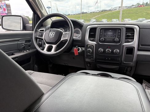 Used 2024 RAM 1500 Classic SLT AWD/4WD image 25
