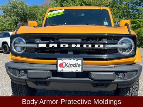 Certified 2022 Ford Bronco Outer Banks AWD/4WD image 2