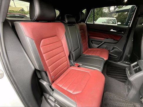 Used 2021 Volkswagen Atlas Cross Sport SEL Premium R-Line image 20