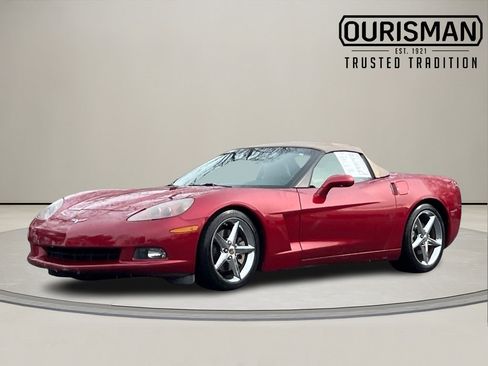 Used 2011 Chevrolet Corvette Convertible w/ Preferred Equipment Group image 2