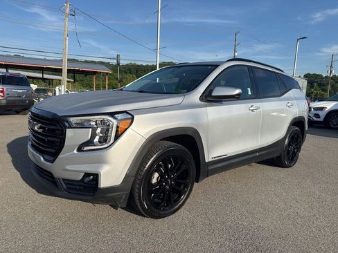 Used 2022 GMC Terrain SLT w/ Elevation Edition AWD/4WD image 1