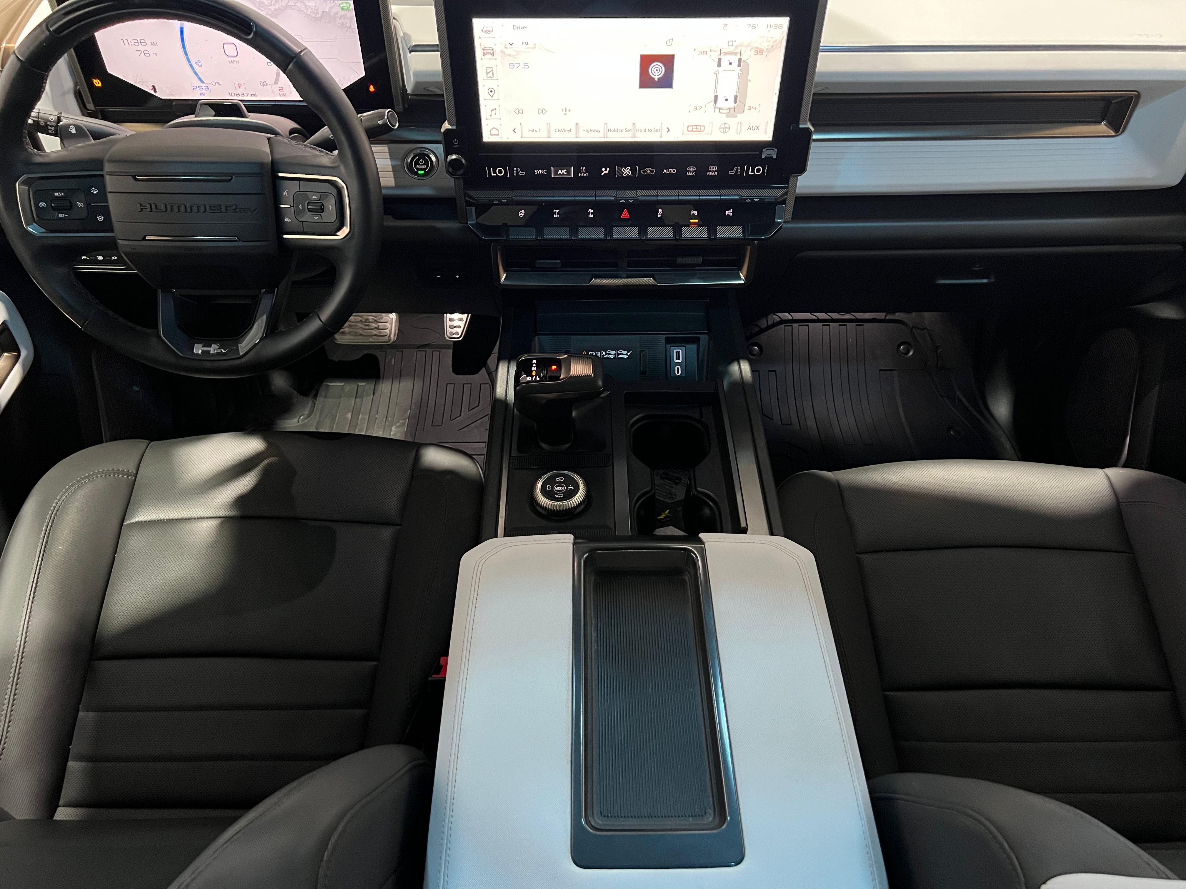 Used 2024 GMC Hummer EV 2X w/ Extreme Off-Road Package AWD/4WD image 17