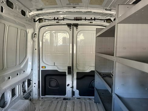 Used 2023 Ford Transit 250 Medium Roof AWD image 26