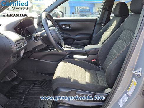 Certified 2025 Honda HR-V Sport image 10