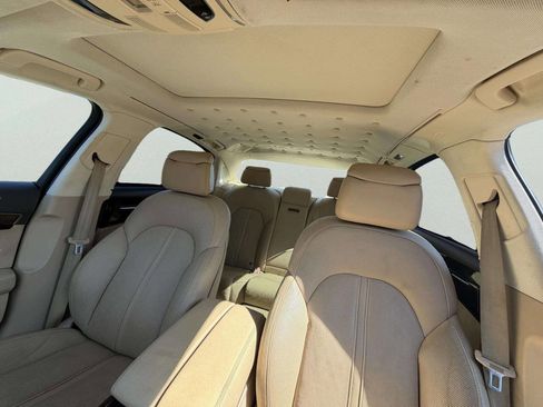 Used 2011 Audi A8 L 4.2 w/ Drive Select Plus Pkg image 19