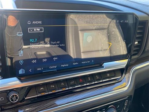 Used 2022 Chevrolet Silverado 1500 LT Trail Boss w/ LT Trail Boss Premium Package image 23