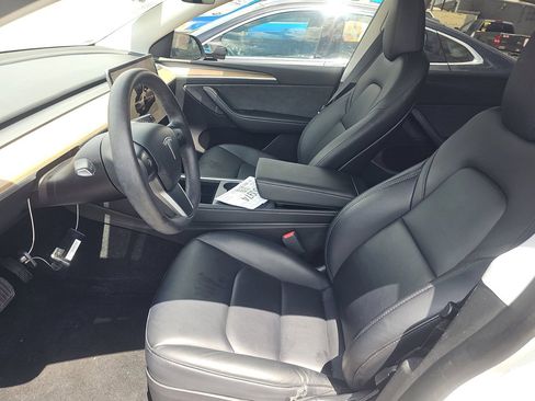 Used 2023 Tesla Model Y Long Range AWD/4WD image 7