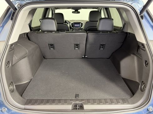 Certified 2024 GMC Terrain SLT w/ Infotainment Package II AWD/4WD image 14