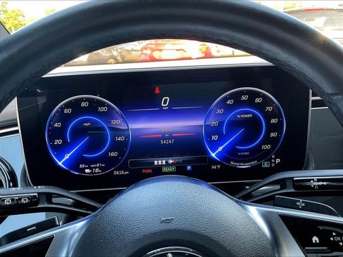 Used 2023 Mercedes-Benz EQE 350+ SUV image 11