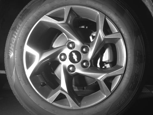 Used 2025 Chevrolet Trax LT w/ LT Convenience Package FWD image 13
