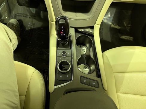 Used 2025 Cadillac XT5 Premium Luxury image 22