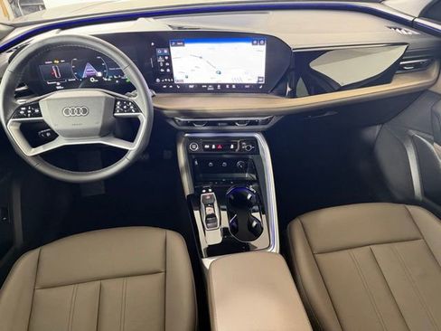 Used 2025 Audi Q5 Premium w/ Convenience Package AWD/4WD image 15