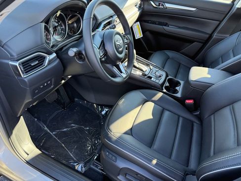 New 2025 MAZDA CX-5 AWD 2.5 S w/ Preferred Package image 17
