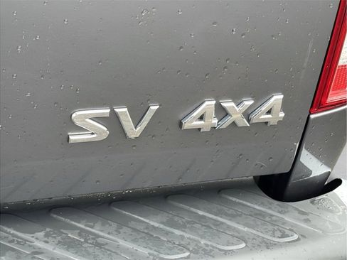 Used 2018 Nissan Frontier SV image 27