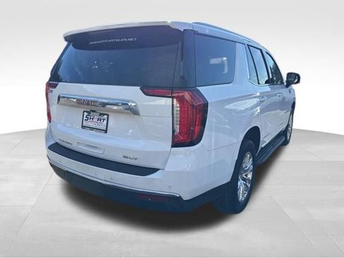 Used 2021 GMC Yukon SLT image 3