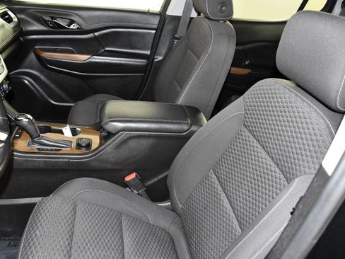 Used 2019 GMC Acadia SLE AWD/4WD image 38